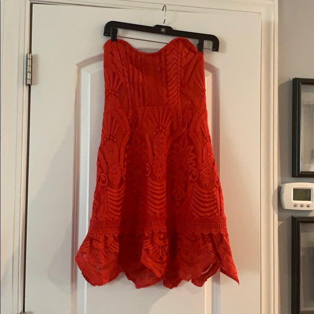 Red lace juniors dress NWT